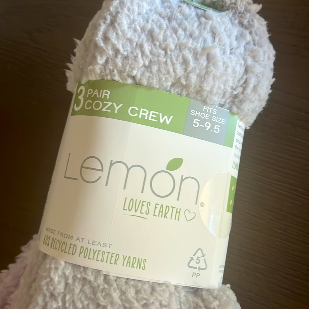 Lemon Cozy Crew Socks - Picture 5 of 5
